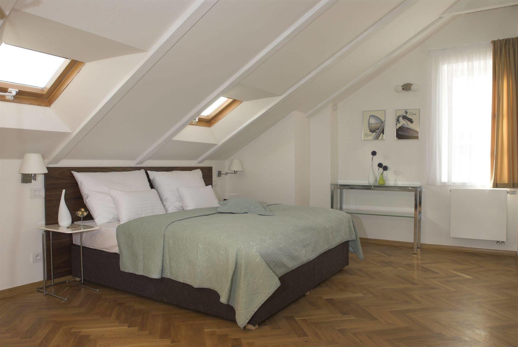 Residence Karlova Prag Dış mekan fotoğraf